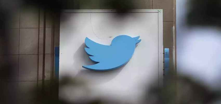 Khabarfast's tweet image. TWITTER इस्तेमाल करते हुए अब नहीं दिखेंगे विज्ञापन, एलन मस्क ला रहे हैं नया सब्सक्रिप्शन मॉडल
khabarfast.com/advertisements…
#twitter #microbloggingsite #elonmusk #twitterads