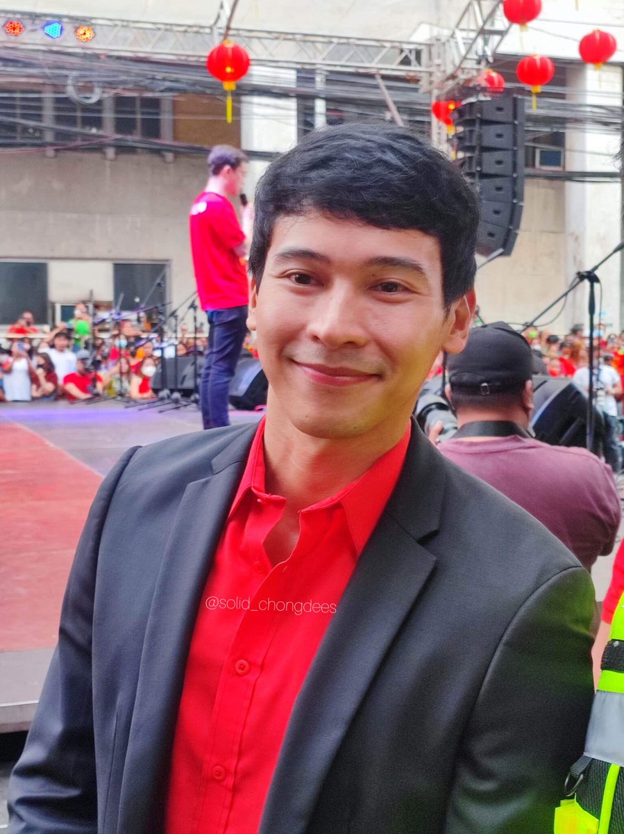 solidchongdees's tweet photo. Enchong Dee as host in the Chinese New Year celebration at Banawe, Quezon City😍 @enchongdee777 https://t.co/vX5YEHKdo5