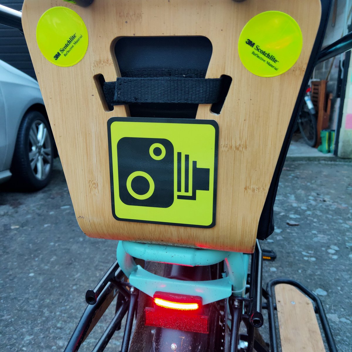 SaskiaHeijltjes's tweet image. Got my @PassPixi fitted. Will keep campaigning so that we won't be needing this anymore 💪
#closepass #StreetsForPeople