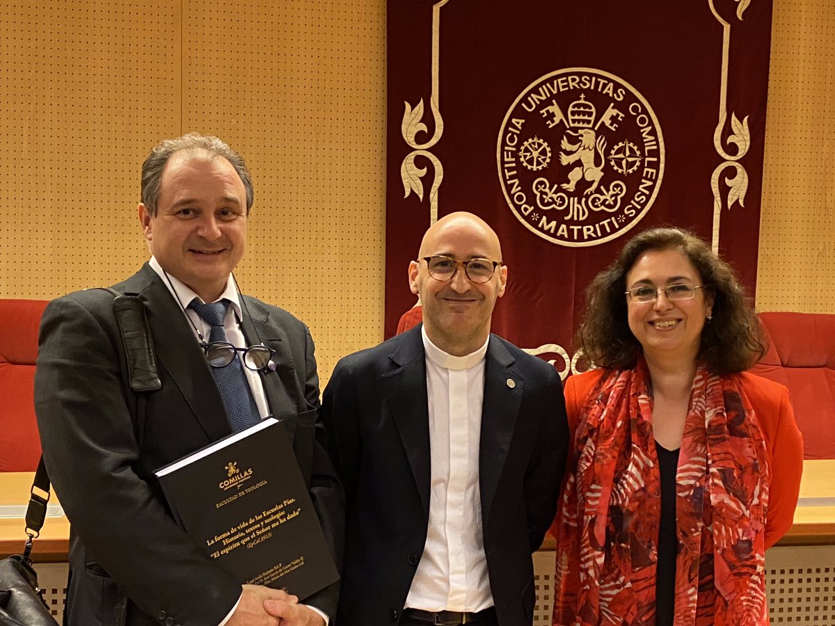 newScolopi's tweet photo. El P. Ángel Ayala ha recibido la “Distinción honorífica a la mejor tesis doctoral”, en el área de Teología y Derecho Canónico, otorgada por la Pontificia Universidad de Comillas (Madrid). https://t.co/VNepK6dh9r https://t.co/HQwGMS2Y5w