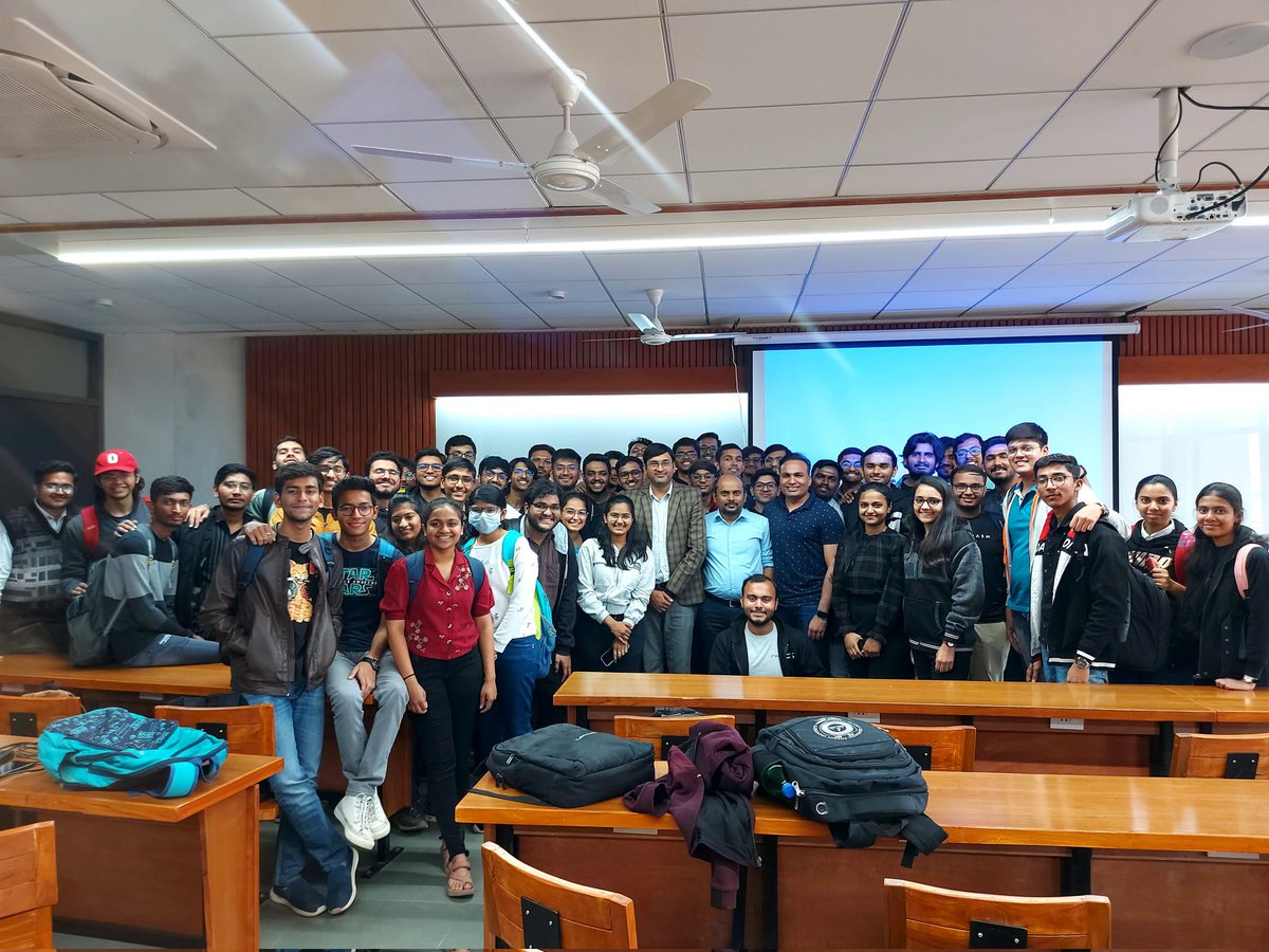 LaxdipPatel's tweet image. Glimpses of Microsoft Azure Cloud Day 2.0   Organized by @azdevahmedabad  at @pdewwww , @StudentsofPDPU  on 21 January It&apos;s very amazing interaction with students Learn,Practice and Study about cloud.
@AmreDarpan @_vidhi32 @azdevindia 
#azurecommunity  #azurecloud #Cloud