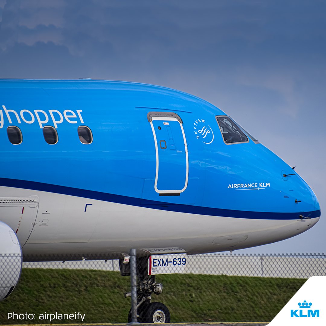 KLM tweet media