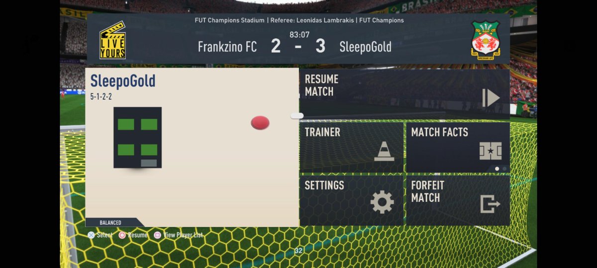 Sleepogold4's tweet photo. @EAFIFADirect playing WL, 3-2 up and get this pathetic stuff which logs me out for the L.  Fix your house,  5122 formation bug still there after 18mths. You could not care less about your players https://t.co/qNnwLw0PG8