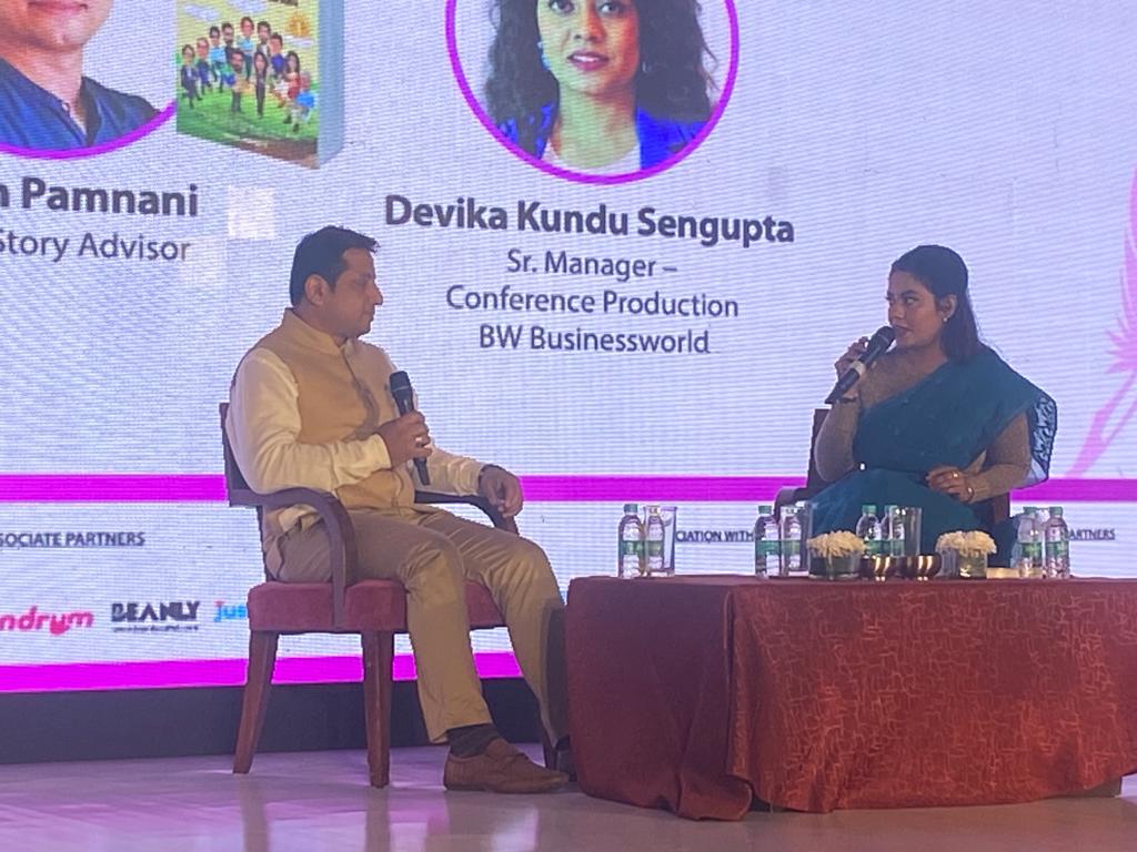 BWBusinessworld's tweet image. Live: @pamnani_harsh, Brand Story Advisor discussing his book 'Booming Brands Vol. 2' with  Devika Kundu Sengupta, Sr. Manager – Conference Production BW Businessworld, at Indian Business Literature Festival #PuneChapter #IBLF 

Join On: bwevents.co.in/india-business…