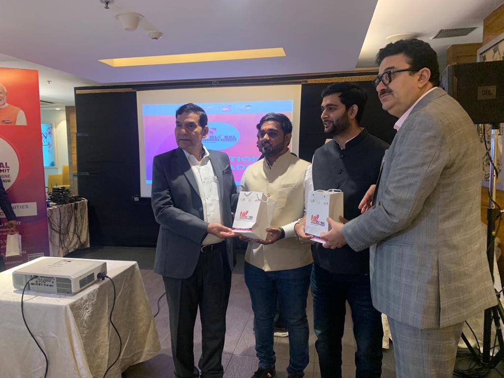 pandya_shani's tweet photo. The way Uttar Pradesh Government is working towards making UP a preferred destination for business, Startups and MSMEs the next decade will be of uttar pradesh. We are pleased to sign MOU with UP Government for expansion of our Innovations like Solar Tree in UP. @aksharmaBharat https://t.co/JQE0rHj3Jd