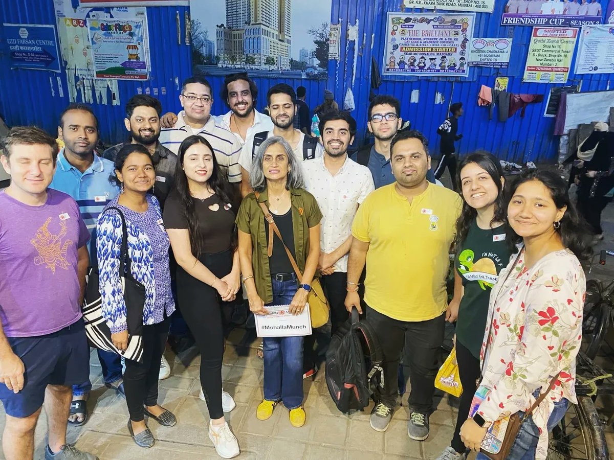 Khaki_Tours's tweet photo. Those who thrived on our #MohallaMunch heritage walk on 21st Jan. Join us for more heritage walks next weekend:

#AzadHind - Thu, Jan 26, 9 AM
#BitByNesbit - Sat, Jan 28, 4 PM
#PunjabiGalli - Sun, Jan 29, 8 AM
#KhakiBus - Sat, Jan 28, 6 pm https://t.co/o0AJ50OjkJ
