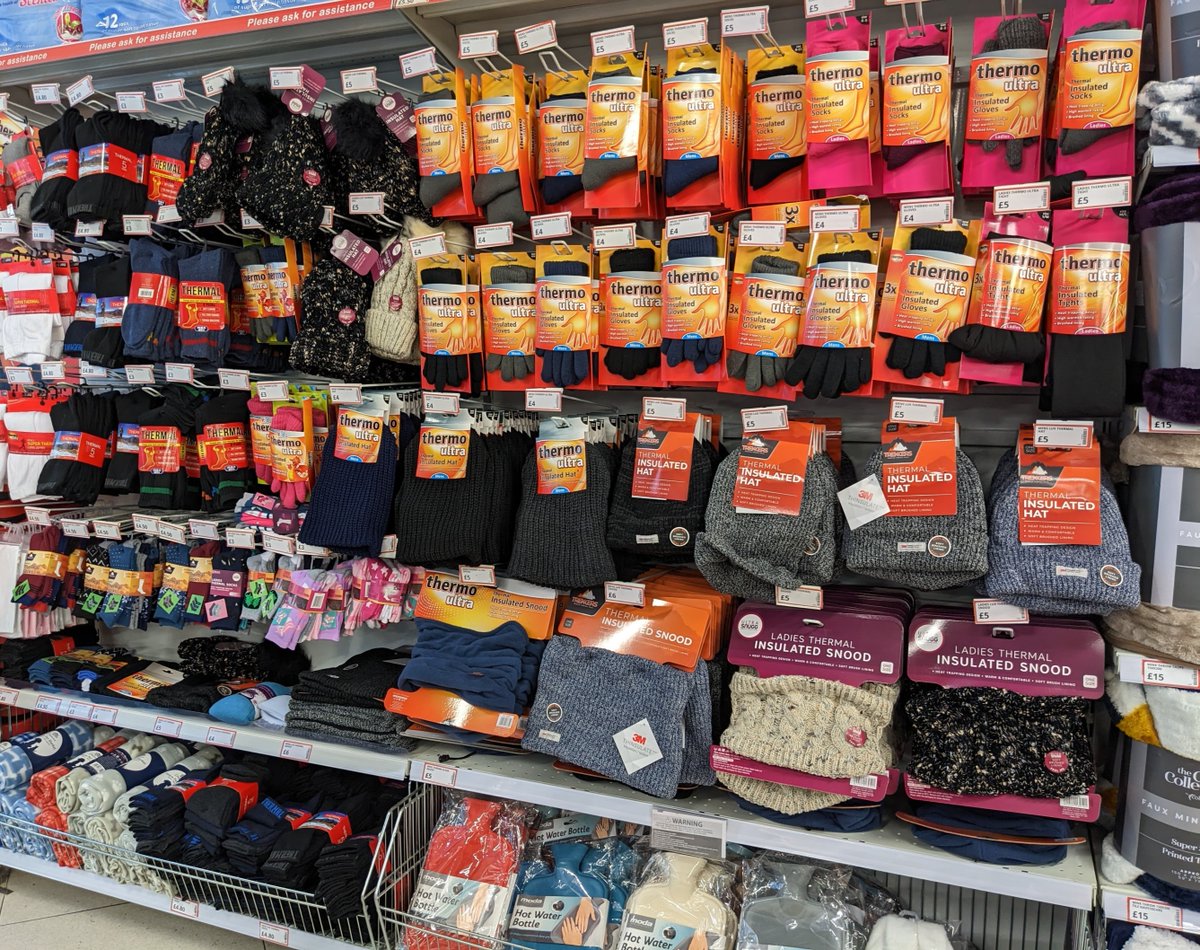 AlhambraCentre's tweet image. Feeling the cold? ❄️

With a lovely range of faux mink and popcorn throws to keep you cosy at home 🥰 and hats, snoods, gloves and more in their Thermo Ultra to keep you toasty outside 🧤 @Poundstretcher1 has you covered!

#poundstretcher #cosynights #winterwarmers