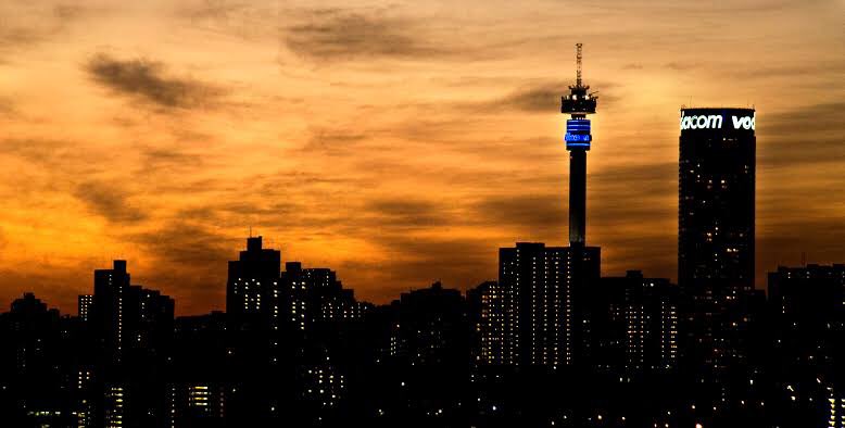 rey_oceans034's tweet photo. #EGOLI🚍 w/ @CeeBee034_ prod by Flowzbevtz coming soon…

Nasty C Msaki Areece IPhones https://t.co/CwJg2zEkvM