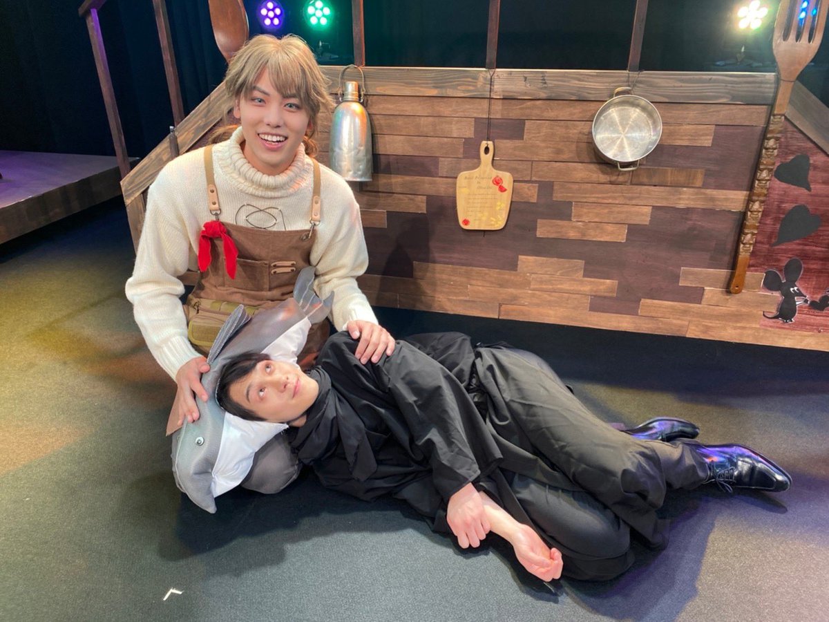 千秋楽ご来場頂き誠にありがとうございました‼️
無事全公演駆け抜ける事が出来ました！
これも皆さんのおかげです。
素晴らしいキャストそして裏で頑張ってくれたスタッフさんに出会えた事に感謝です！
終わりよければ全てよし！モーマンタイ😁
またどこかで👋
#穏やか貴族2