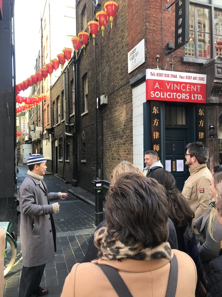 FSampers's tweet image. Happy #LunarNewYear to everyone celebrating 🎉 Highly recommend going on a @ChinaExchangeUK tour of China Town if you’re London based.