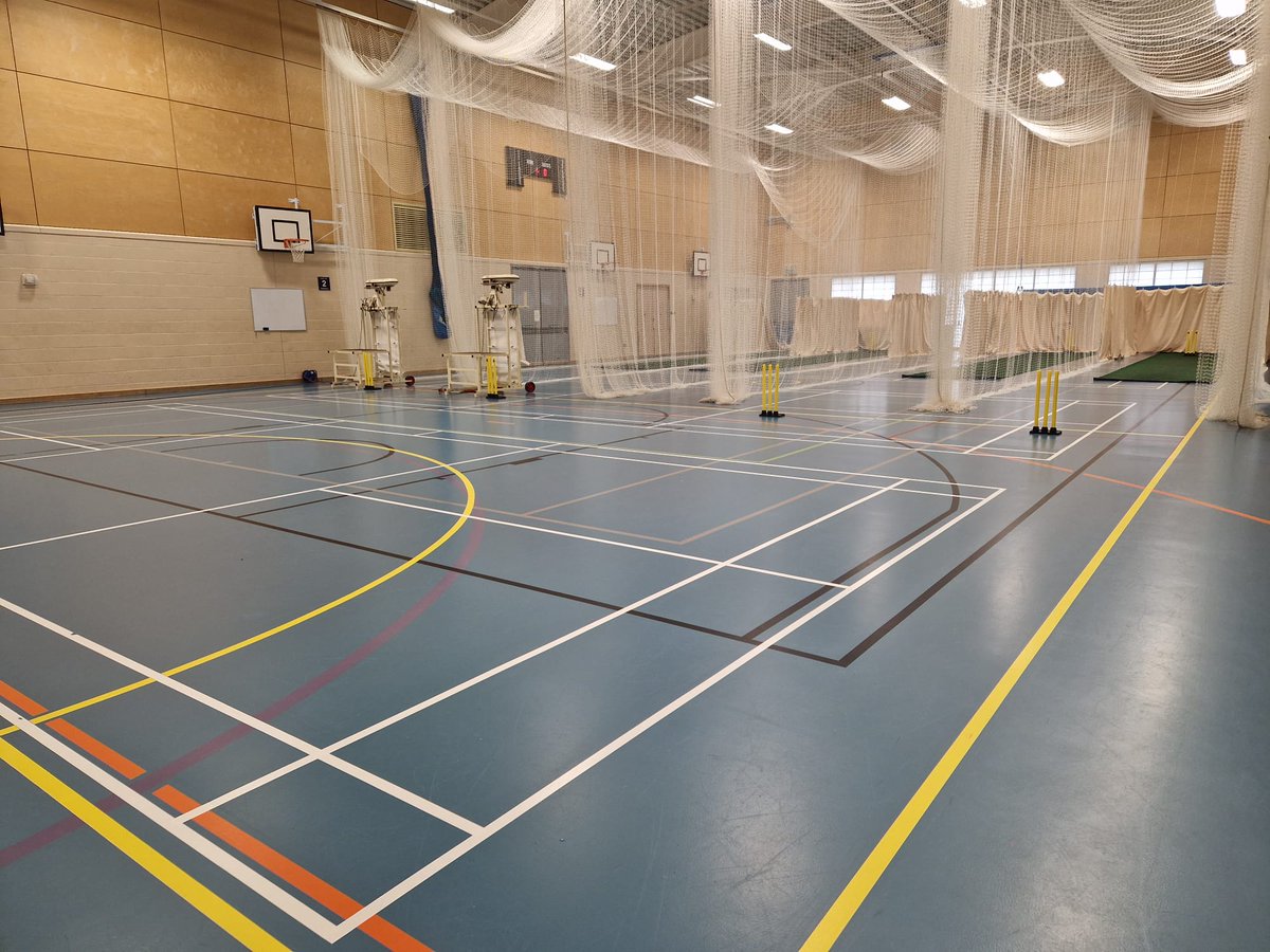 We are back at it today at Kings School Gloucester using this fantastic facility, juniors from 2.30pm to 4pm, seniors from 4pm to 5.45pm, #wearebackbaby #buzzlads