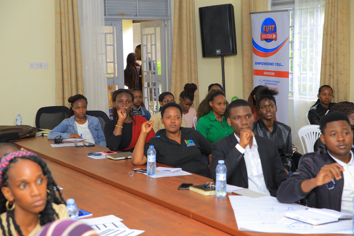 KezaCentre's tweet photo. Pre conditions for meaningful youth participation include commitment of adults, look out for safe spaces to raise concerns, attain flexibility, capacity strengthening and then  financial means. Ms.Katusiime Zipporah from @reachahand #Youth4BAI https://t.co/dIOceDCjKF