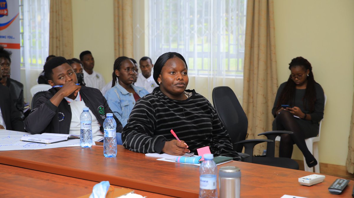 KezaCentre's tweet photo. Pre conditions for meaningful youth participation include commitment of adults, look out for safe spaces to raise concerns, attain flexibility, capacity strengthening and then  financial means. Ms.Katusiime Zipporah from @reachahand #Youth4BAI https://t.co/dIOceDCjKF