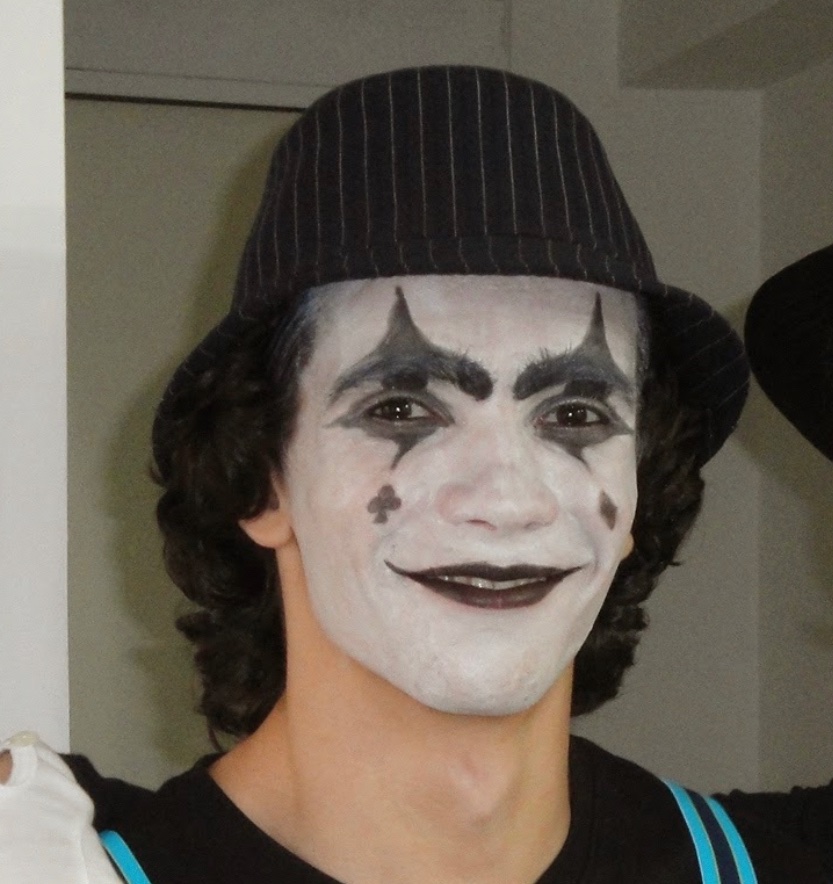 germorodas's tweet photo. Quien se iba a imaginar que por allá en el 2011 cuando hacía de Mimo en las calles a cambio de cualquier dulce iba a terminar 8 años después en Suecia viviendo el sueño Europeo.

Gracias JavaScript. https://t.co/2zDdViNNY5
