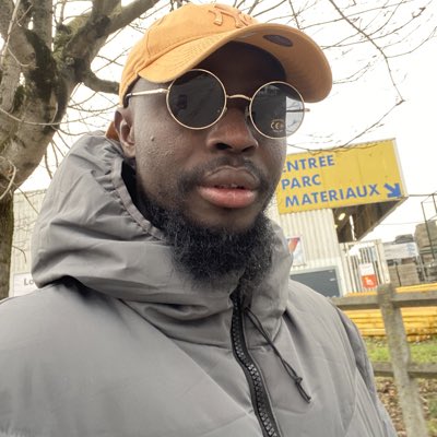 kversou's tweet photo. #NouvellePhotoDeProfil https://t.co/qTR60SyZXx