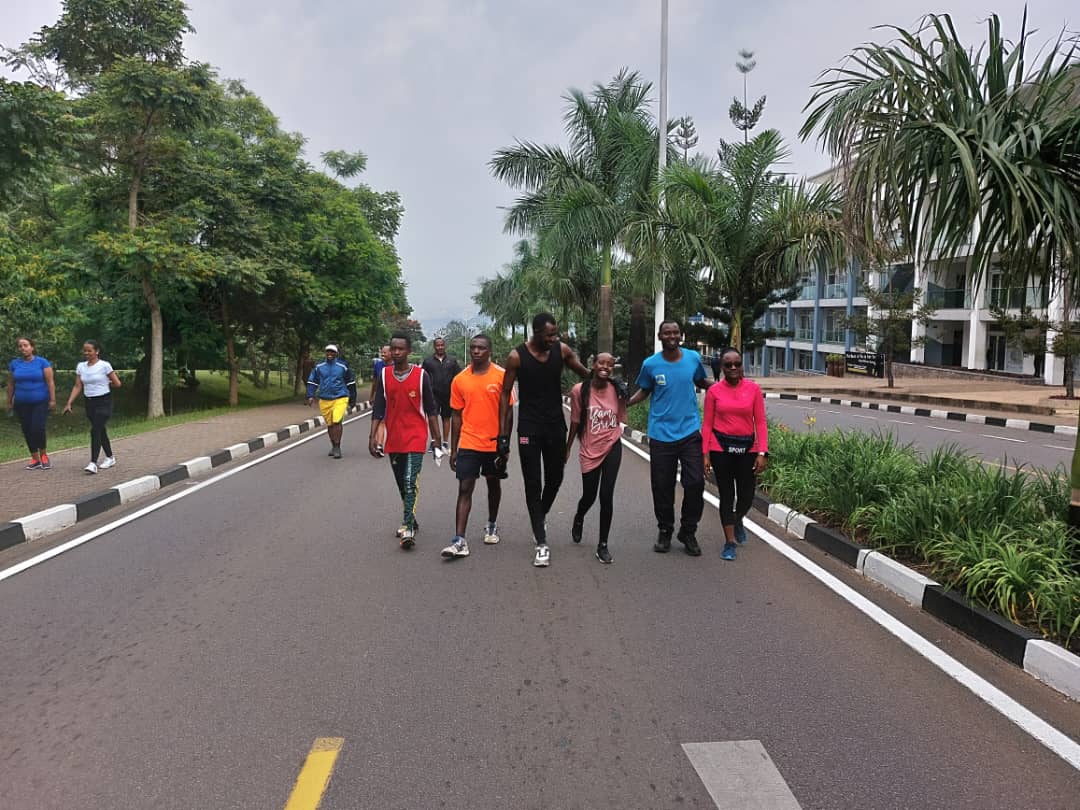 KacyiruNYC's tweet photo. none kuwa 22/01/2023 muri gahunda ya #kigaliyouthfestival urubyiruko rwo muri @Kacyirusector 
rwitabiriye sport rusange aho banakinnye imikino itandukanye nda street tennis na golf @GasaboYouth  @RwandaYouth @CityofKigali https://t.co/xUJBGtN411