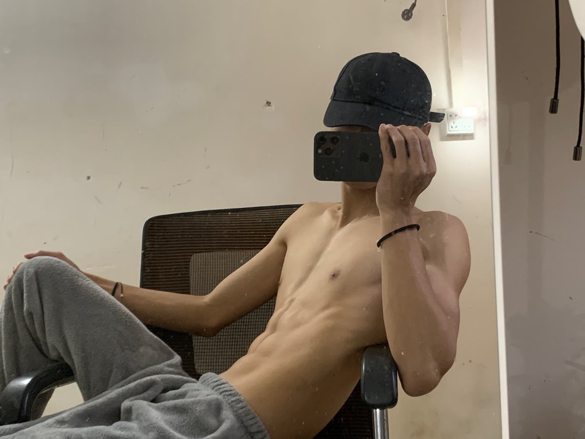 广西小狼狗 tweet media