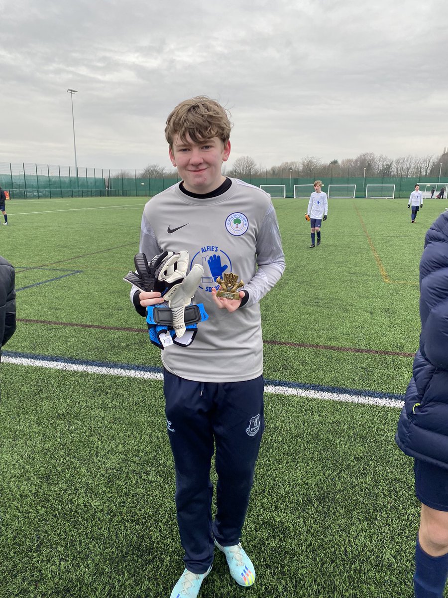 AlfiesSquad's tweet photo. Played the same team as last week &amp; alfie got their managers MOTM again today. He played even better than last week. I'm dead proud of him! https://t.co/we58PyCJic