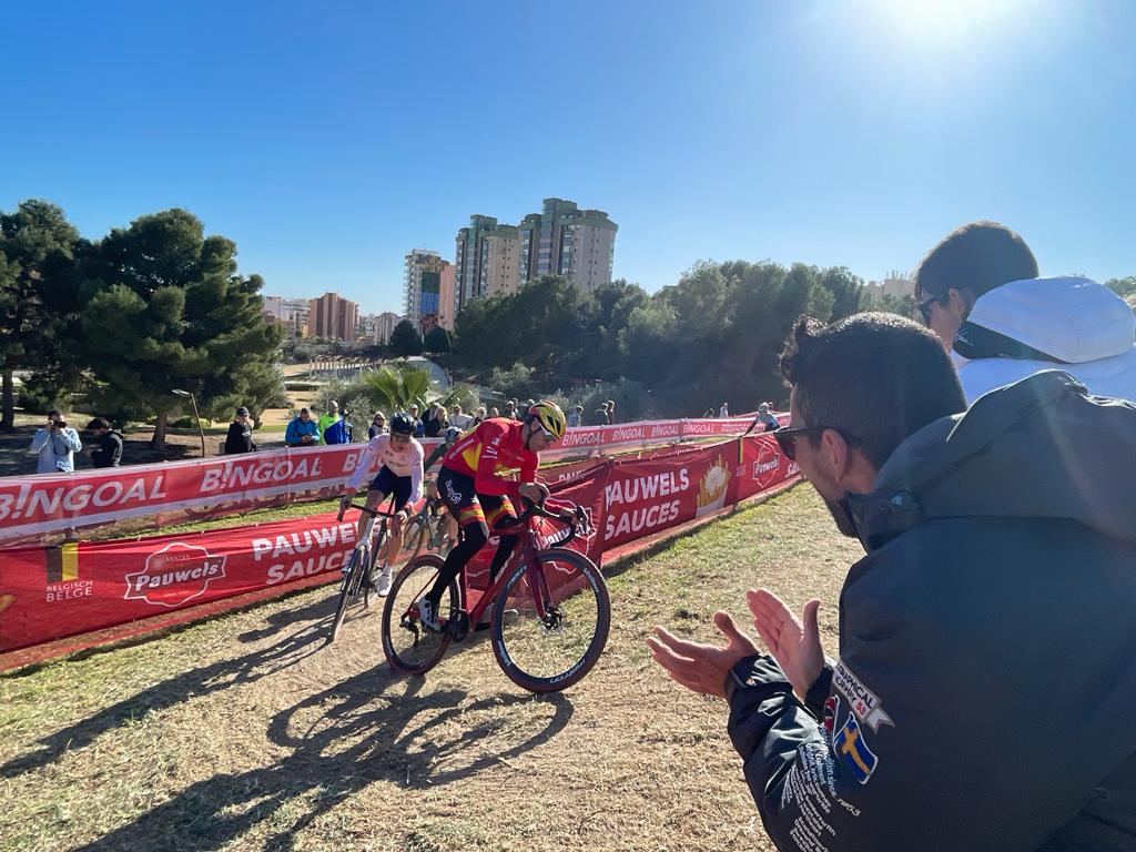albercoke's tweet photo. Vamos, @felipeorts15 , que esto empieza! 
#BenidormCX https://t.co/vUc0ssJDe6