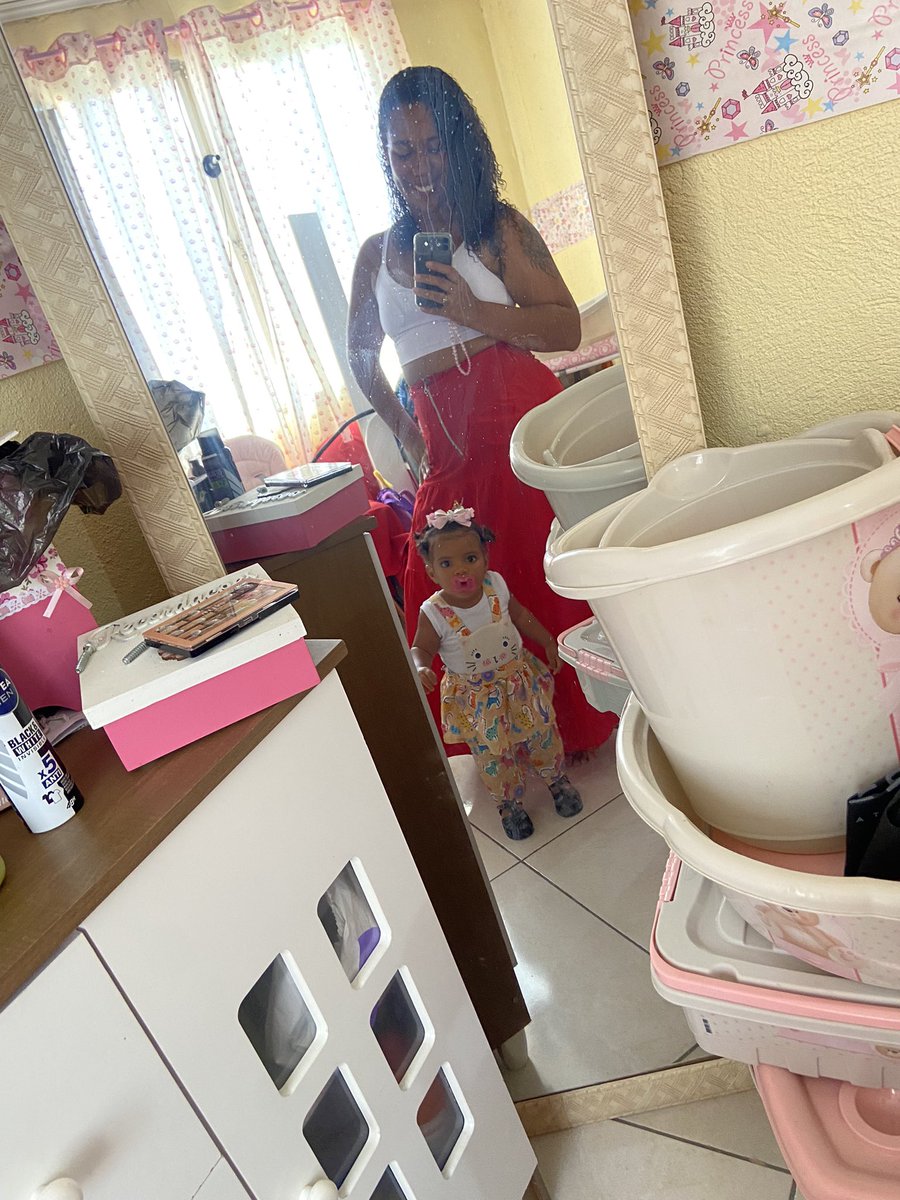 AymeeAnna's tweet photo. Você mudou a minha história 🤞🏽🙏🏽🙌🏽
Minha Aylla👑 https://t.co/b43nFNjgvg