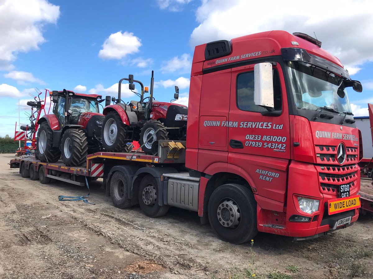QuinnFarmServ's tweet photo. Time flies when you're having fun... and you realise it has been several months since you posted anything on here! As always with our work, no two days are the same and here is a small selection of some of the more recent loads that we have enjoyed moving.

#haulage #lowloader https://t.co/4d60viPB0a