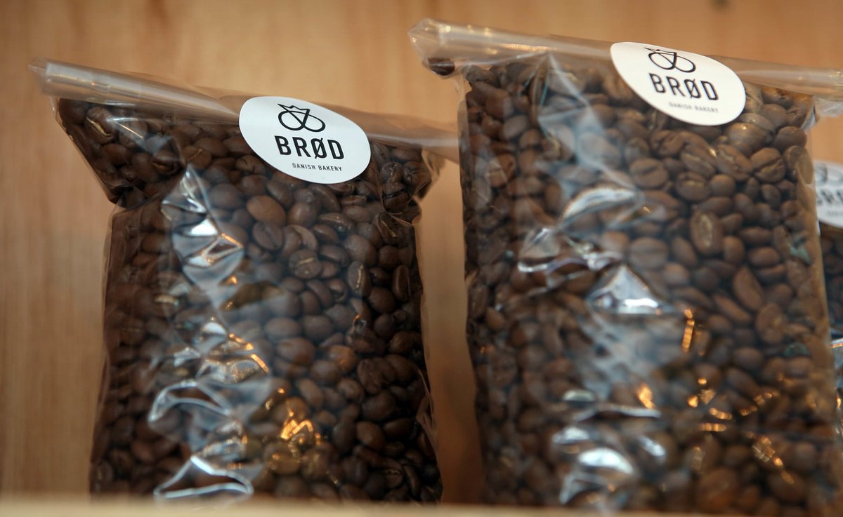 Need coffee/beans? ☕️

We've got you covered with these delicious @cliftoncoffee beans to take home, full beans or we can grind it for you 💯

Available in all bakeries, just ask at the counter 😊

#thedanishbakery #cardiffbakery #cardiffcoffee #coffeebeans #cliftoncoffee
