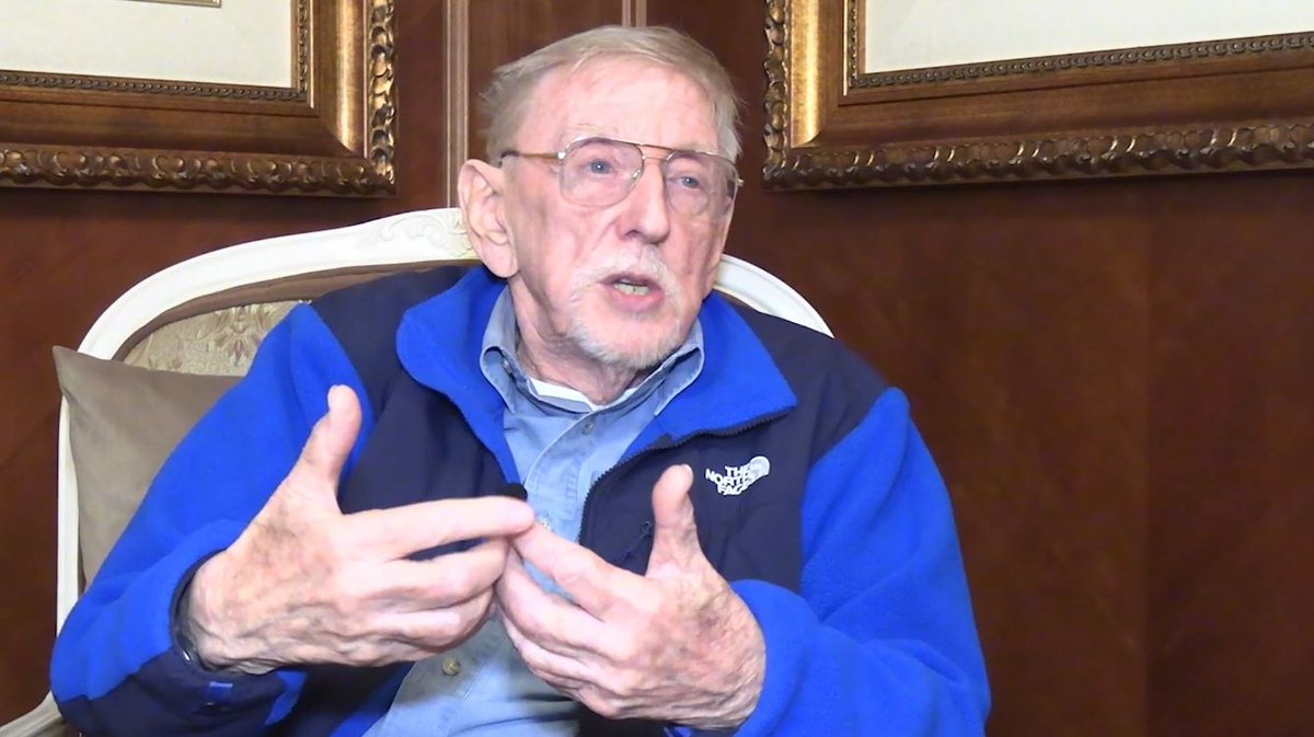 #Serbia has invested a lot in #propaganda against the #Massacre of #Reçak, Vučić was in Milošević’s chain of command — Ambassador William Walker for 𝗧𝗵𝗲 𝗚𝗲𝗼𝗽𝗼𝘀𝘁

Full interview 🔗 bit.ly/3QTE8Wh