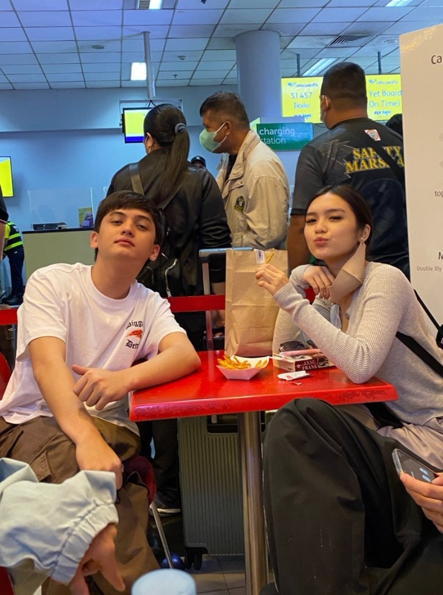 fransethsolid's tweet photo. Beke nmen 🫣🫶💙 https://t.co/LDPe7PROeR
