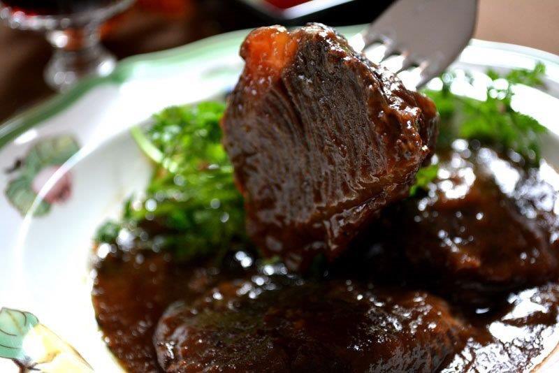 8syoku's tweet photo. 寒い毎日ですが、熱々の和牛頰肉の赤ワイン煮込みや、和牛の生ハムで心豊かにお楽しみください✨
八ヶ岳食工房「バレンタインデーセット」販売開始‼️
新年第1弾は福袋価格❣️珍しい商品をセレクト、ぜひお試し下さい。30セット、売り切り商品です、お早めに。詳細はこちら

https://t.co/pdHcKpzSbj https://t.co/cXyV0DSpzD