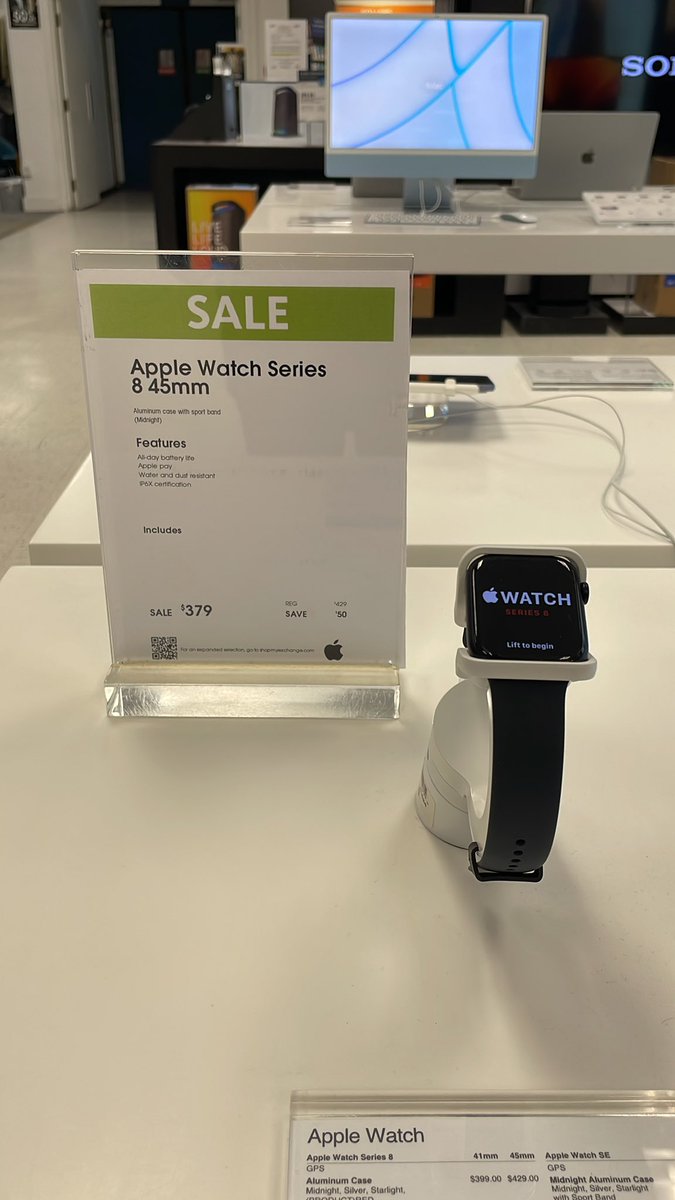 Apple_Rep_RAFL's tweet photo. Our Series 8 Apple Watch 45m is on sale for $379 saving you $50, let’s not miss this awesome sale https://t.co/qABgP5VZ3x