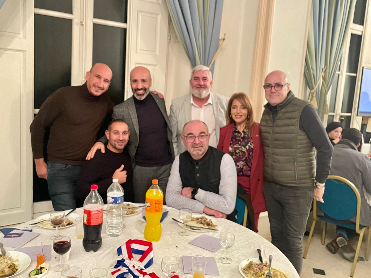KeltoumRochdi's tweet photo. Vœux de @AssoElusFrance hier avec @Ettazaoui27 à Evreux. Plus de 150 élus ensemble autour de la #fraternité et de la #réconciliation républicaine:rétrospective 2022, projets 2023 dont le #handitour ,partenariats, #formation des #élus, …plus qu’une asso, un état d’esprit. https://t.co/JLCceI2bhy