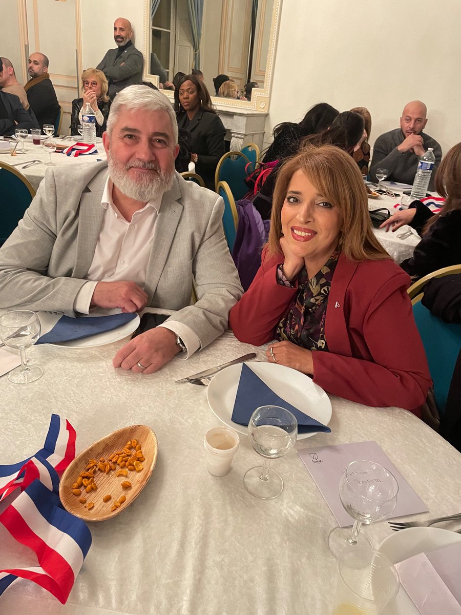 KeltoumRochdi's tweet photo. Vœux de @AssoElusFrance hier avec @Ettazaoui27 à Evreux. Plus de 150 élus ensemble autour de la #fraternité et de la #réconciliation républicaine:rétrospective 2022, projets 2023 dont le #handitour ,partenariats, #formation des #élus, …plus qu’une asso, un état d’esprit. https://t.co/JLCceI2bhy