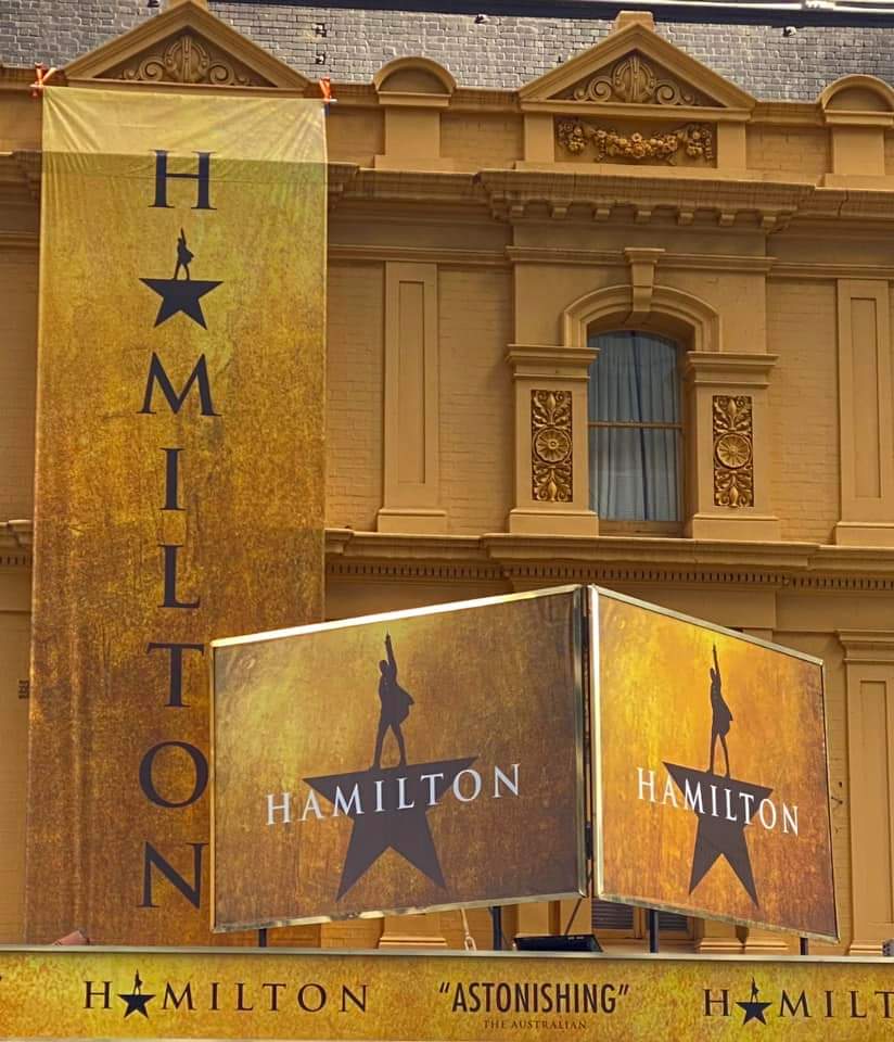 ActuallyMeEmily's tweet photo. ⭐ 5 DAYS ⭐ 

Not long now! It's only a matter of time...

@HamiltonMusical @michaelcassel @QPAC
#HamiltonAustralia #HamiltonAU #HamiltonBrisbane https://t.co/mAxWkdOM1j