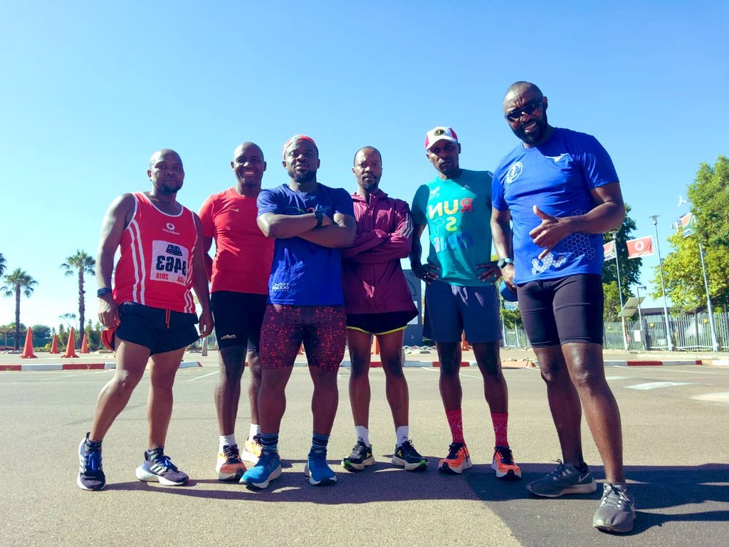 MidrandCrew's tweet photo. Sunday 21km happened from Vodaworld.. No one complained about the route today, this shows abantu are becoming fit. Sibonge uthi ba ready for any marathon.
#RunningWithTumiSole #FetchYourBody2023 #FetchYourFitness #MidrandCrew https://t.co/yjYnuj3sof