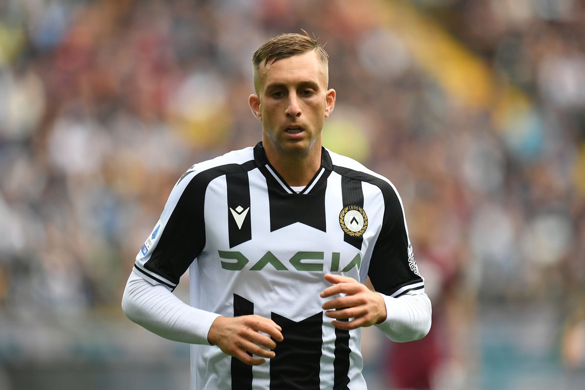 Udinese director Marino on Aston Villa and Roma interest in Deulofeu: “There are top clubs interested, it’s true — but nothing’s advanced as things stand”, told Sky 🇪🇸 #transfers

“We don’t want to sell any player in January — but it could change, it will depend on many factors”.