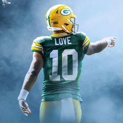 Kzow2K's tweet photo. Gotta move on from the $100 million of Aaron Rodgers and David Bakhtiari #newbeginnings #GoPackGo https://t.co/5i1hYu4ruG