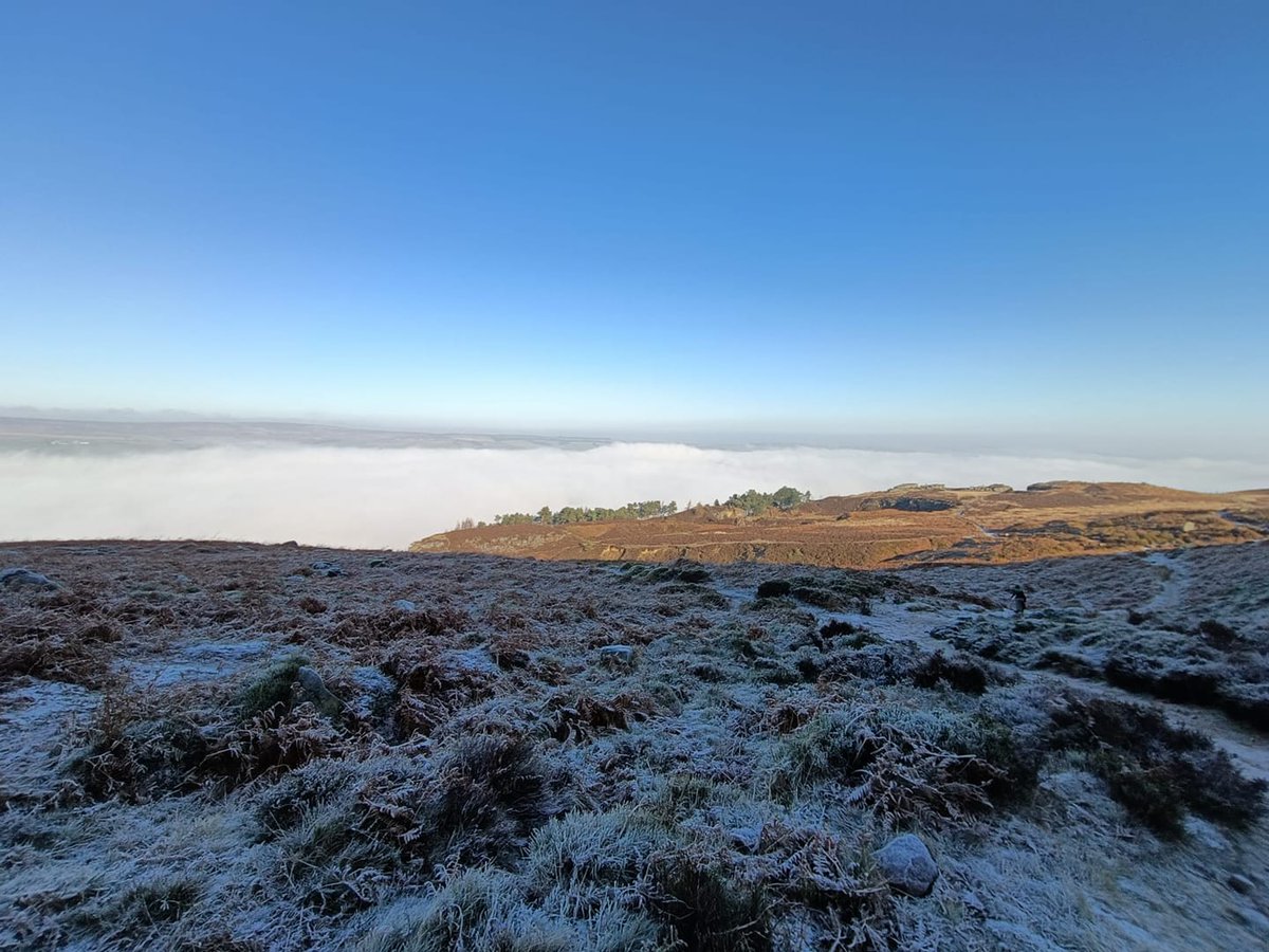 Some great shots of this weekend's cloud inversion. 
Photos: Fiona Makin, Vics Morris, Mark Gurney.
#ilkley