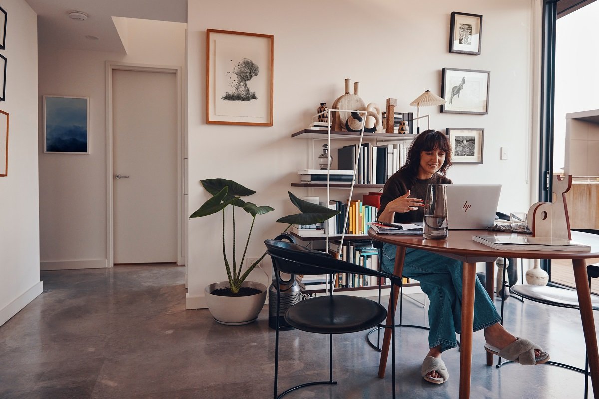 #NFT 🤖🛰 HP focuses on the hybrid and sustainable nature of play and work 🗞 venturebeat.com/games/hp-focus…