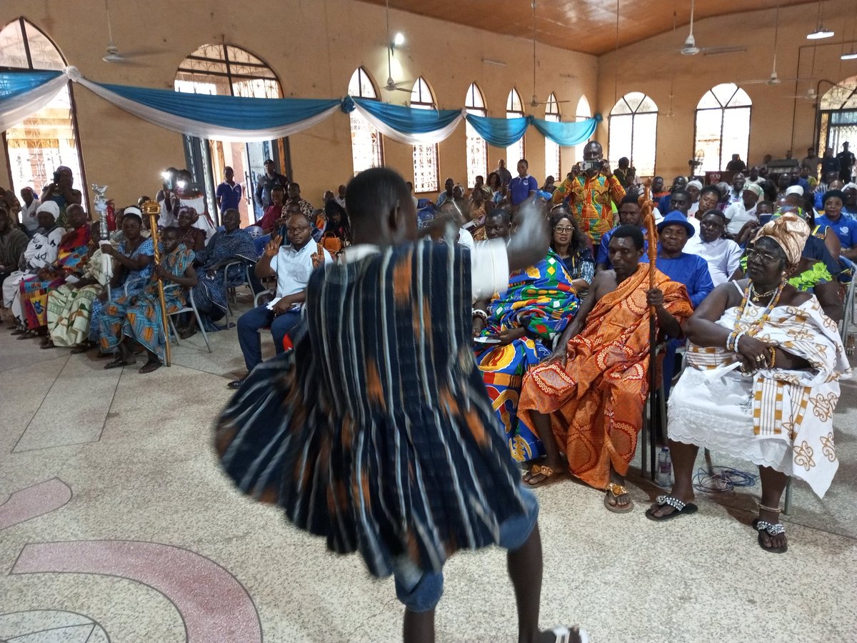 Adeakye1's tweet photo. The traditional Obonu drummers performance at the Angmortey Yohuno Foundation #AYF https://t.co/mYg5n5fVKg