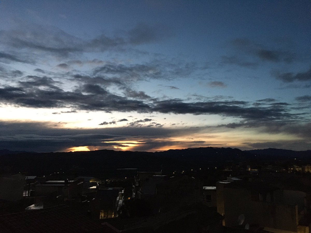 Spunti_per's tweet photo. #Sicily #winter #sunset https://t.co/y2FYJQynHl