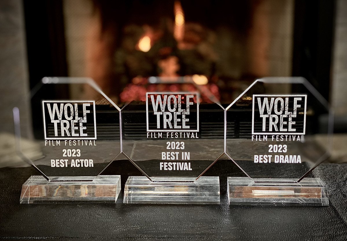 Still blown away by our award trifecta last night!

🏆 Best Drama
🏆 Best in Festival
🏆 Best Actor @TaraHazelWalsh

#filmfestival #shortfilm #Michigan #SupportIndieFilm #womeninfilm #filmmakers #screenwriting #film #amwriting #tfpfilm @cuttersstudios