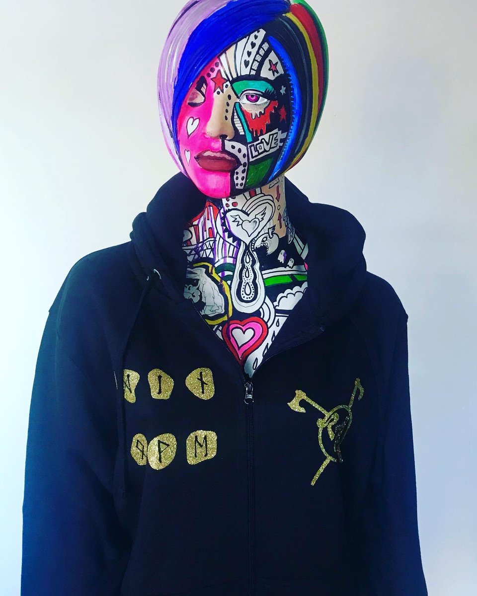 PercyCuteTees's tweet photo. The new Valhalla #hoodie 
https://t.co/mNzA0FHLdV 
Come take a look at what we do ! 
#viking #hoodie https://t.co/4IZUtW2uEH