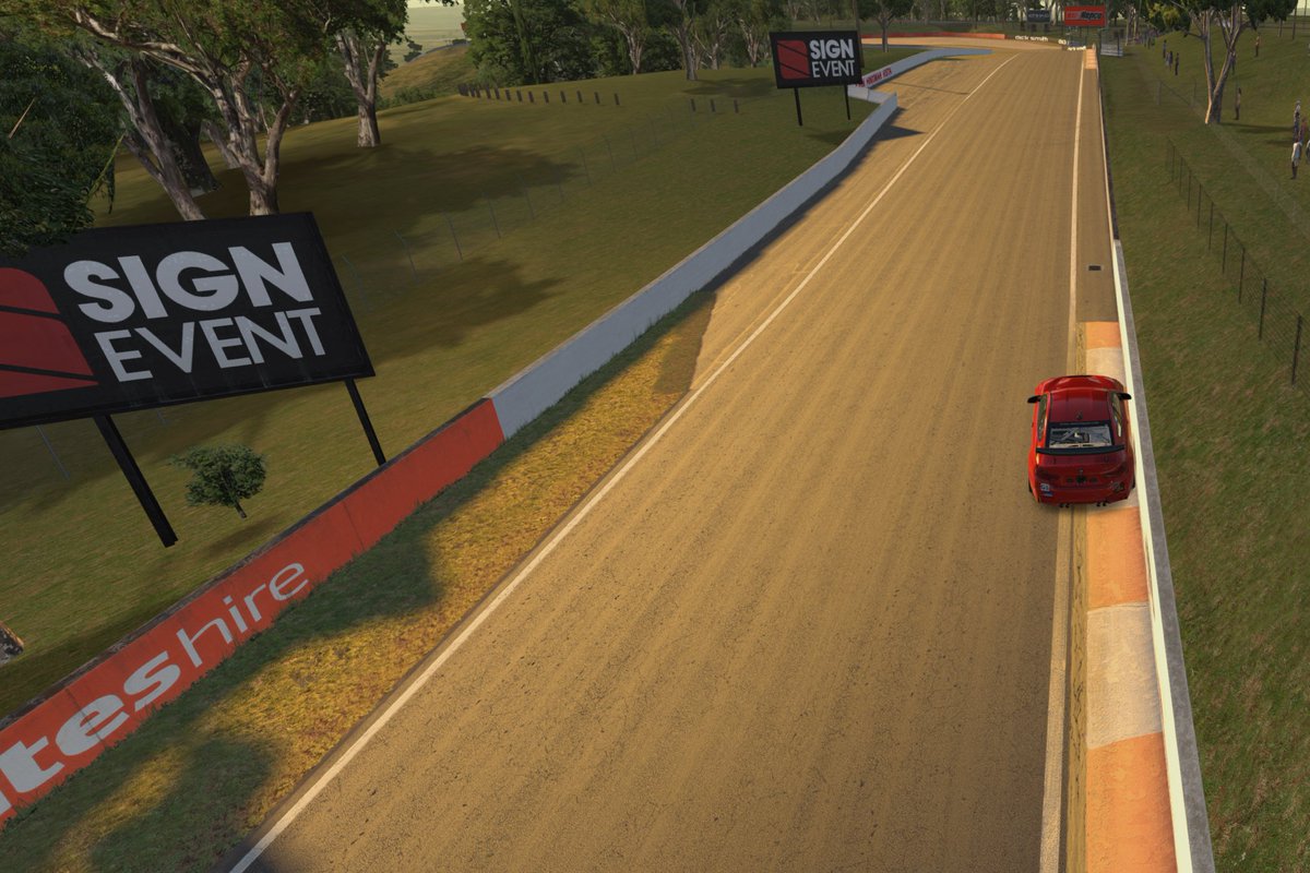 PraSimracing's tweet photo. Tras el abandono en las #Daytona24 de @iRacing una P4 con el Toyota en Summit Point Raceway y después un acercamiento al centímetro al muro de Mount Panorama #summitpoint #toyotagr86 https://t.co/i1BsurGuPS