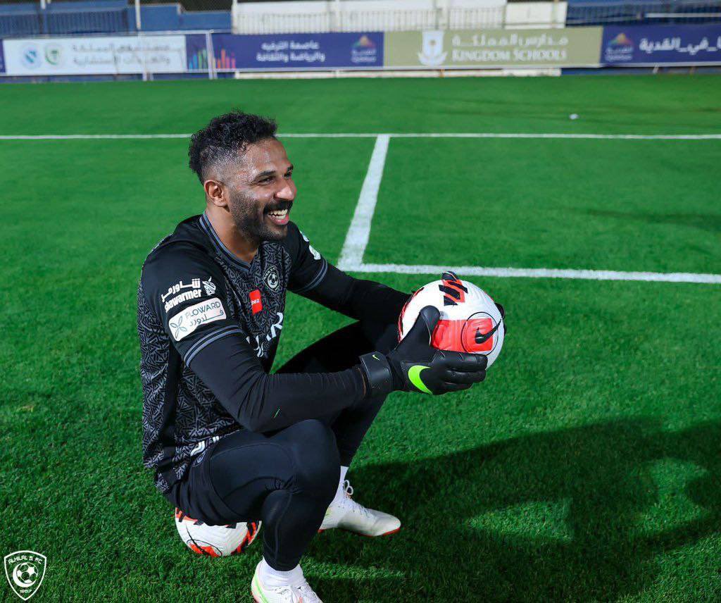 صدارة ثابته يارب 💙💙💙💙
💙💙💙

مبروك عشاق الهلال العالمي الحقيقي فوز مهم ..
يارب لك الحمد والشكر 
شكرًا العويس خليفة المعيوف ماخاب رهاني فيك يابطل 🧤♥️

#الهلال_ابها