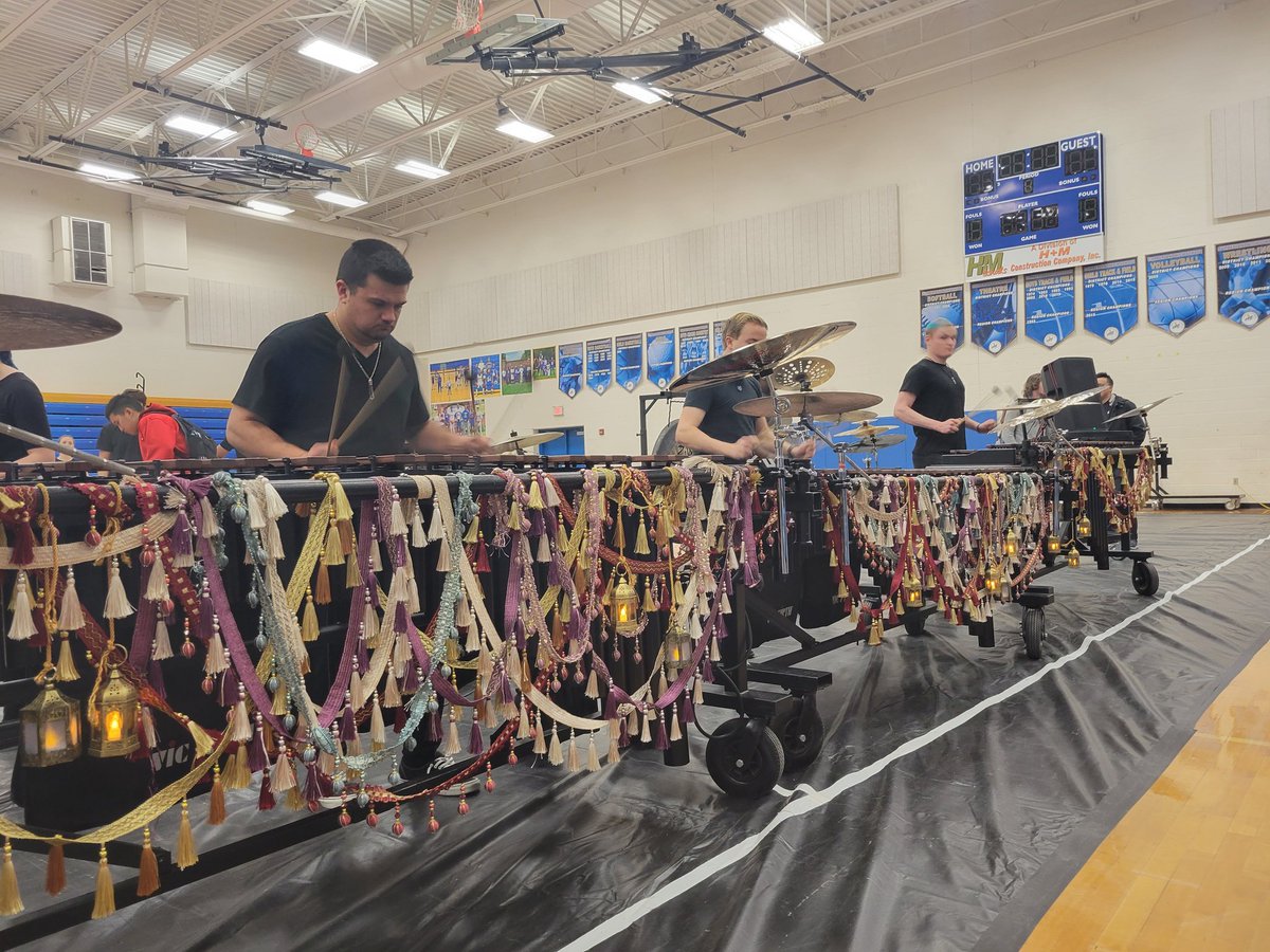cumberlandbands's tweet photo. The first weekend of Atlantic Indoor Association winter performing arts circuit @ Cumberland HS on Sat 1/21. Amazing musical and visual artistry performances! Cumberland students involved in multiple groups were awesome! Great times! https://t.co/DjAHBjrPxC