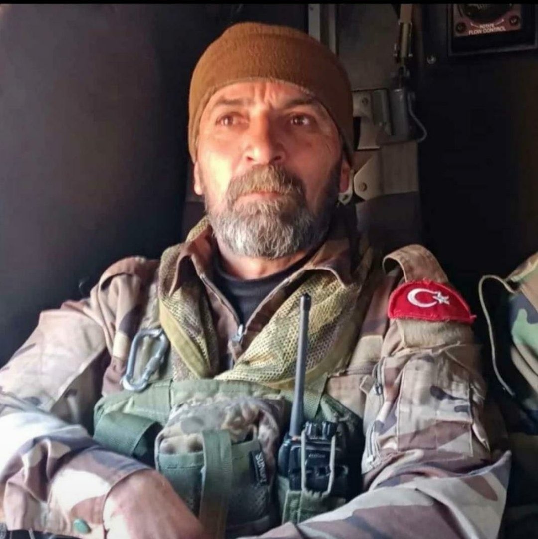 Eren Abluka Sonbahar Kış-23 Operasyonunda Bestler Dereler'de Şehit düşen Kahraman Korucumuz Tim Komutanımız Nimet Encu'ya Rabbim rahmet eylesin

Ruhun şâd, mekanın cennet olsun🇹🇷
<a href="/dbdevletbahceli/">Devlet Bahçeli</a> <a href="/E_SemihYalcin/">E. Semih Yalçın</a>
