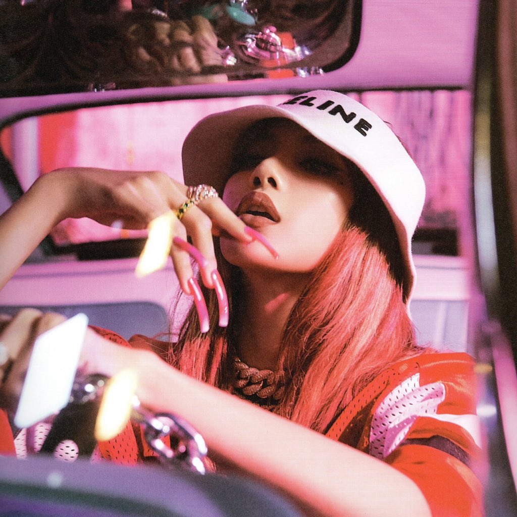 annilvsbp's tweet photo. BORN PINK LP #BLACKPINK #LISA #ROSÉ #JISOO #JENNIE https://t.co/nKZo2j09W2