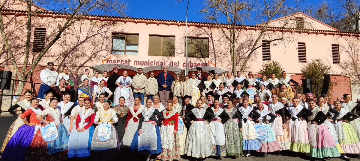 pedmarfe's tweet photo. Grupos de baile #Fallas @fallasmaritimo en la primera edición de #BallsAlCarrer en el #Maritim #Valencia
#SomFesta #SomFolclore #SomBall #SomMusica #SomPatrimoni #SomFalla https://t.co/SND7e7ZI6b