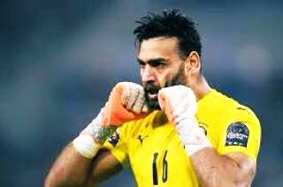 الله ينصر كل مظلوم ولو بعد حين ..
حقك عند الله ما يضيع ربي يعجل به يا كابتن 

🧤 #النصر_الاتفاق