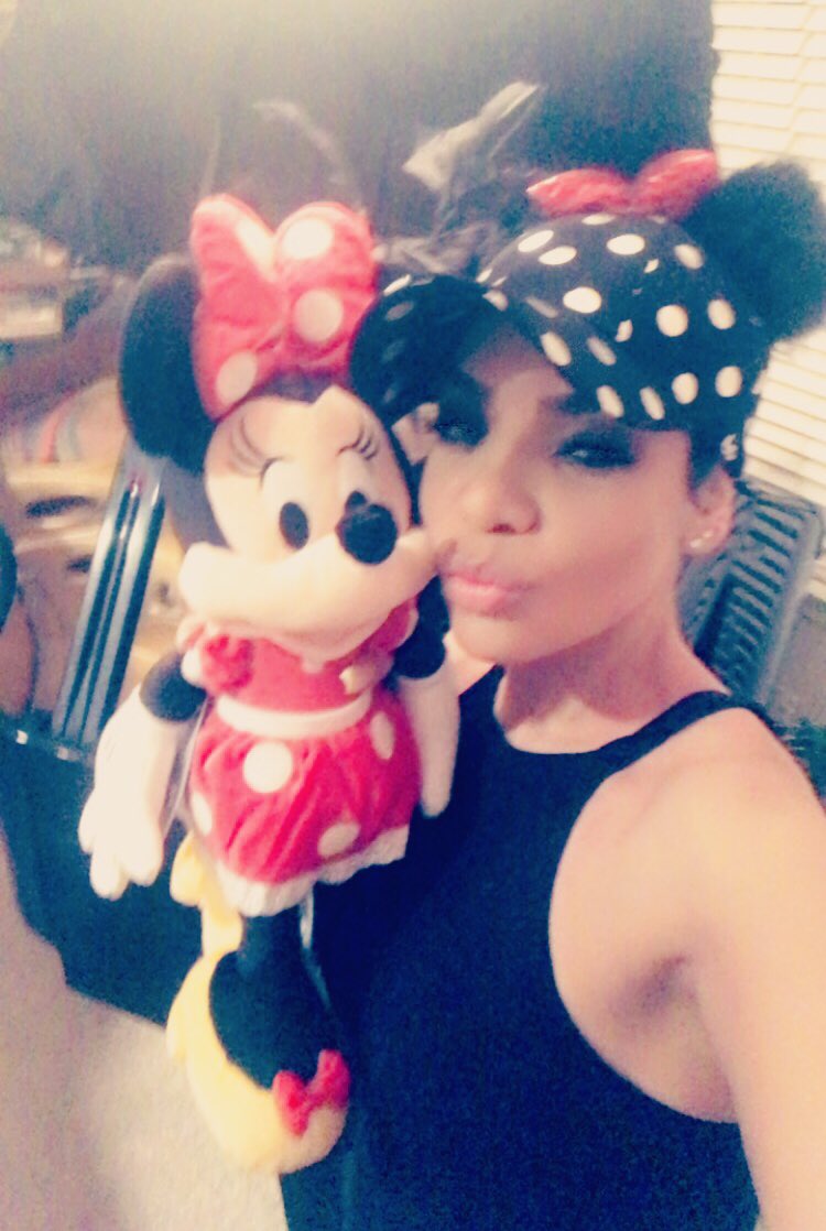 KweilynM's tweet photo. Today is National Polka Dot Day, and I’m celebrating #MinnieStyle by being positively myself! You can do the same by taking a #MinnieMoment, whether it’s intention setting, self-care, focus on friendships, or fun with fashion and more! https://t.co/y0Al6Uqz7u https://t.co/sVppGkb8uI